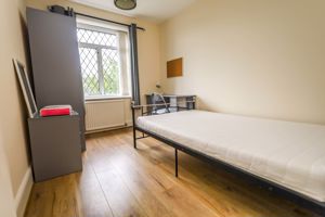 Photo 25- click for photo gallery